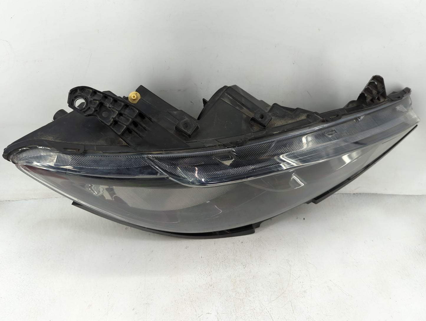 2017 Chrysler Pacifica Passenger Right Oem Head Light Headlight Lamp - Oemusedautoparts1.com