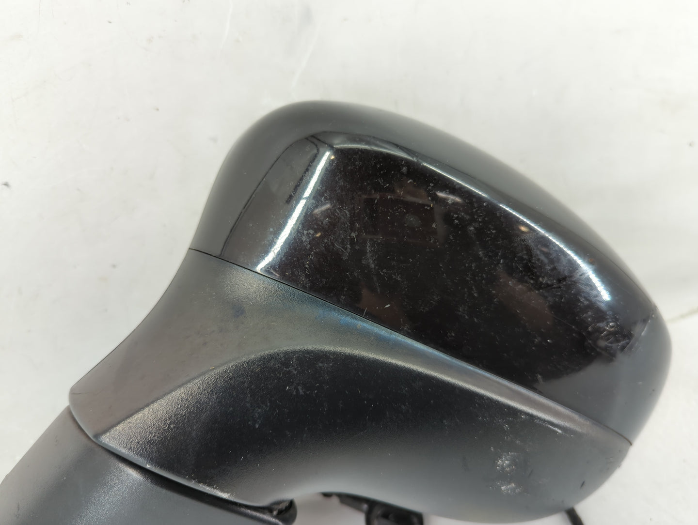 2017-2019 Chrysler Pacifica Driver Side View Mirror - Left Door Mirror OEM Used - Oemusedautoparts1.com