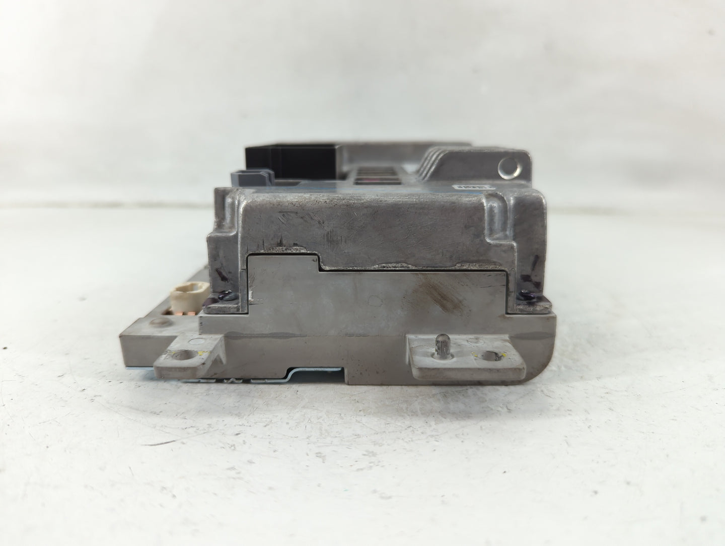 2017-2018 Chrysler Pacifica Radio AM FM Cd Player Receiver Replacement P/N:68232028AI Fits Fits 2017 2018 OEM Used Auto Part