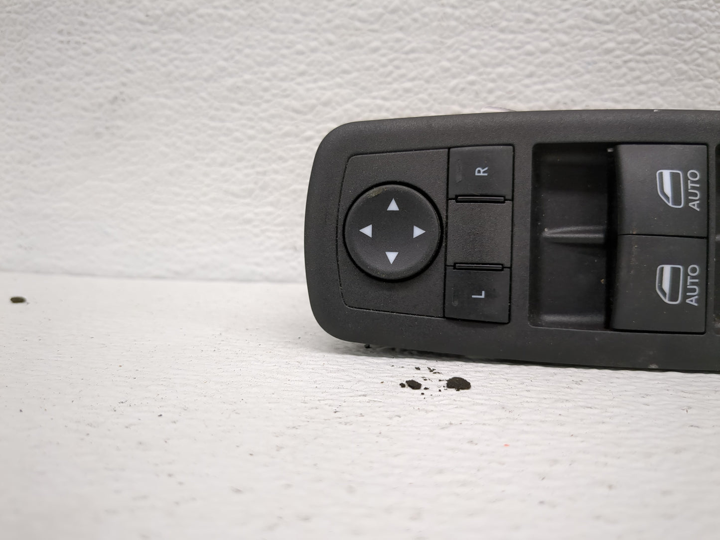 2017-2022 Chrysler Pacifica Master Power Window Switch Replacement Driver Side Left P/N:68234092AC Fits OEM Used Auto Parts 