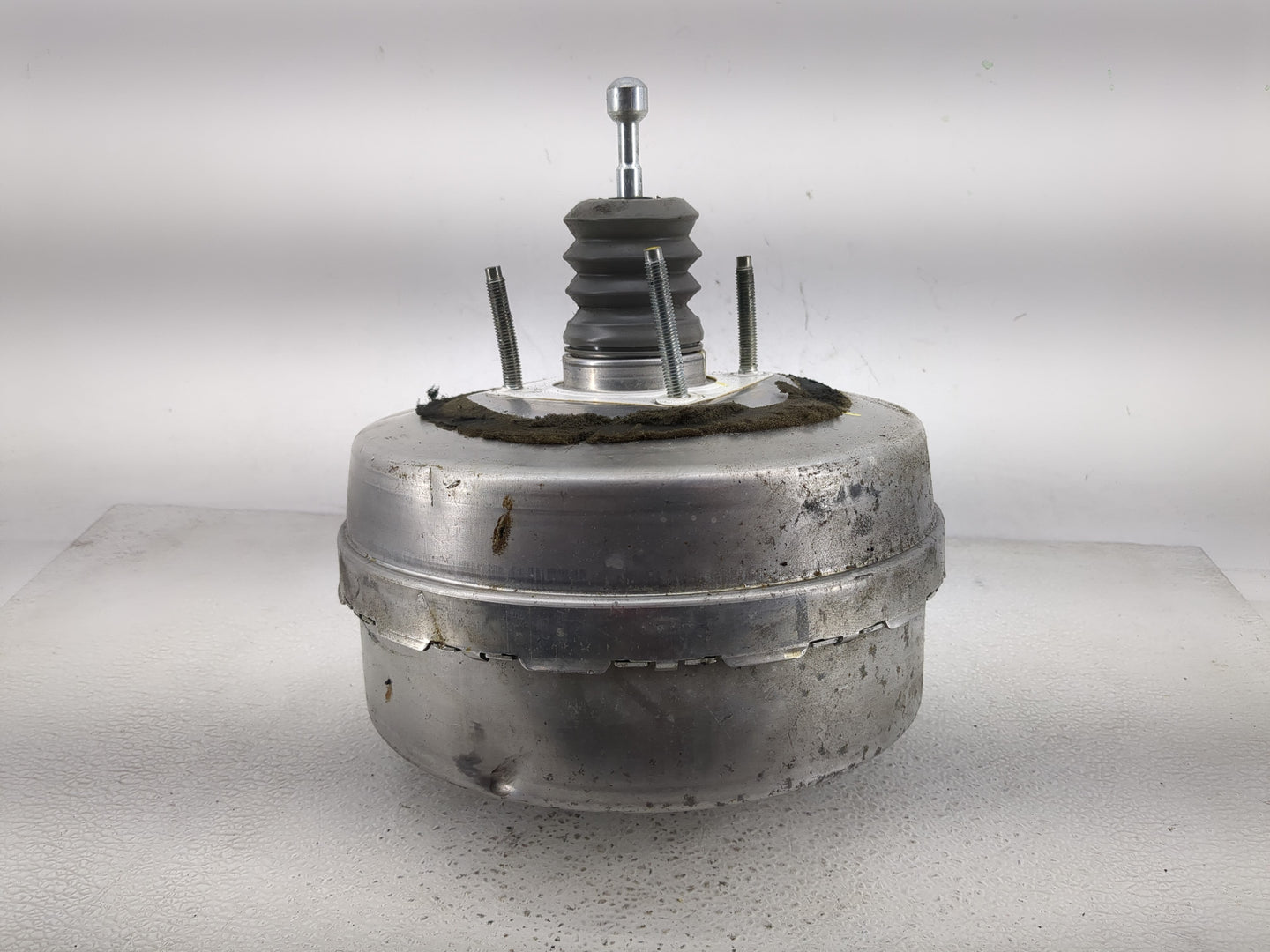 2017-2020 Chrysler Pacifica Power Brake Booster Oem - Oemusedautoparts1.com