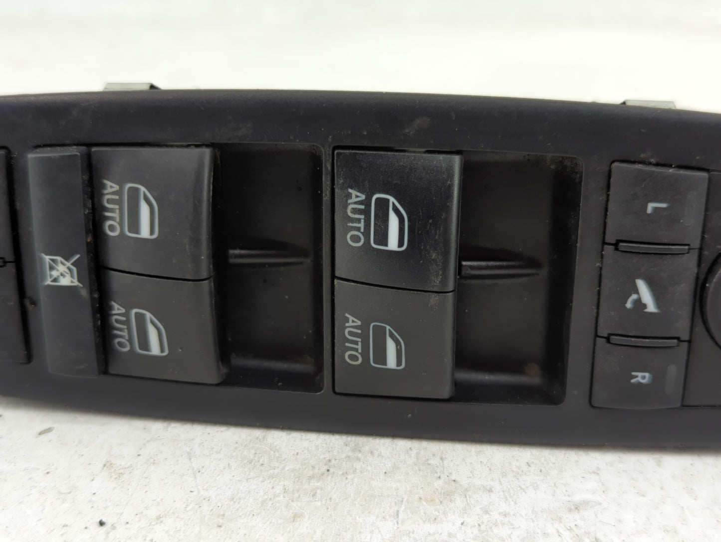 2017-2022 Chrysler Pacifica Master Power Window Switch Replacement Driver Side Left P/N:68234094AC Fits OEM Used Auto Parts 