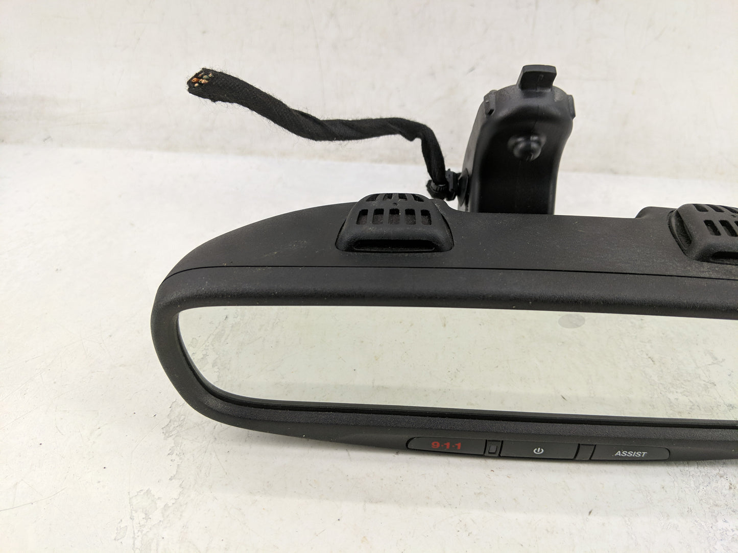 2017 Chrysler Pacifica Interior Rear View Mirror Replacement OEM P/N:68229835AA 905-4498 Fits OEM Used Auto Parts - Oemuseda
