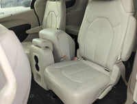 2017 Chrysler Pacifica Rear Seat Oem 1368368 - Oemusedautoparts1.com