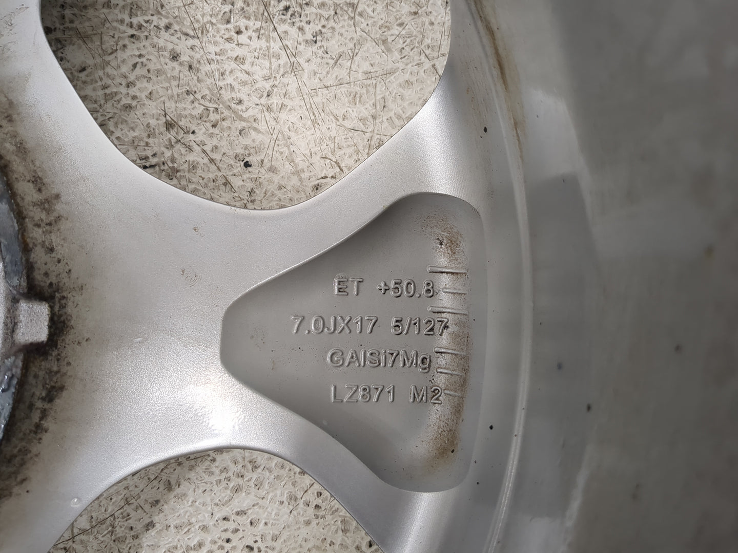 2017-2022 Chrysler Pacifica Oem Wheel Rim - Oemusedautoparts1.com