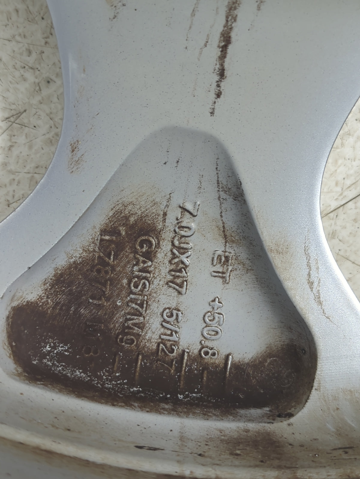 2017 Chrysler Pacifica Oem Wheel Rim 1406391 - Oemusedautoparts1.com