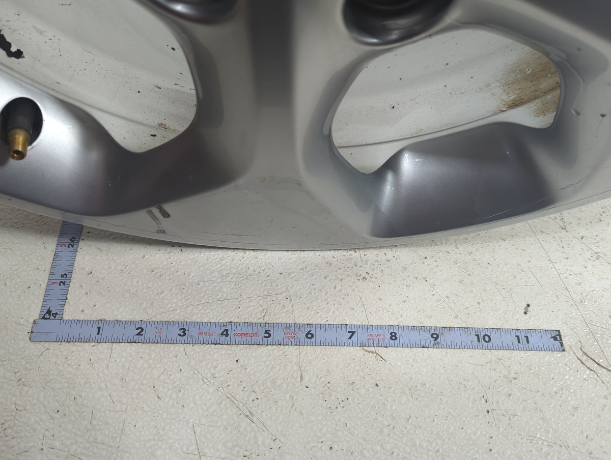 2017 Chrysler Pacifica Oem Wheel Rim 1406391 - Oemusedautoparts1.com