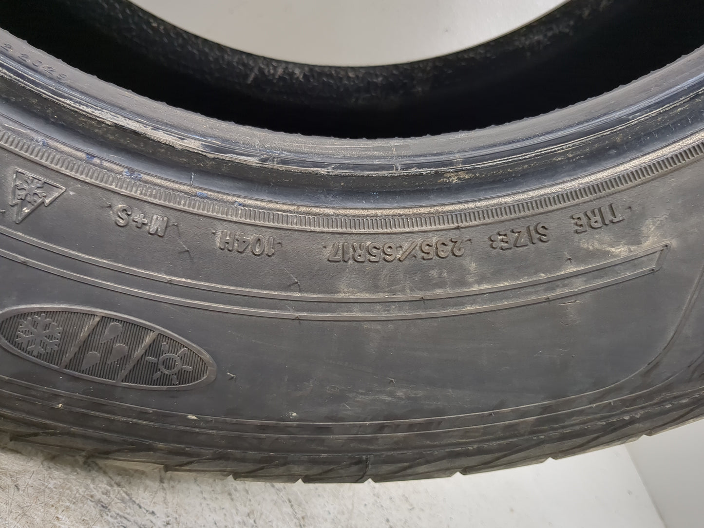 Used Tire 235/65R17 GOODYEAR ASSURANCE WEATHERREADY 104H - Tread Depth 8/32 - Oemusedautoparts1.com