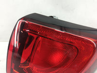 2017-2020 Chrysler Pacifica Tail Light Assembly Passenger Right OEM P/N:P68229028AB Fits Fits 2017 2018 2019 2020 OEM Used A