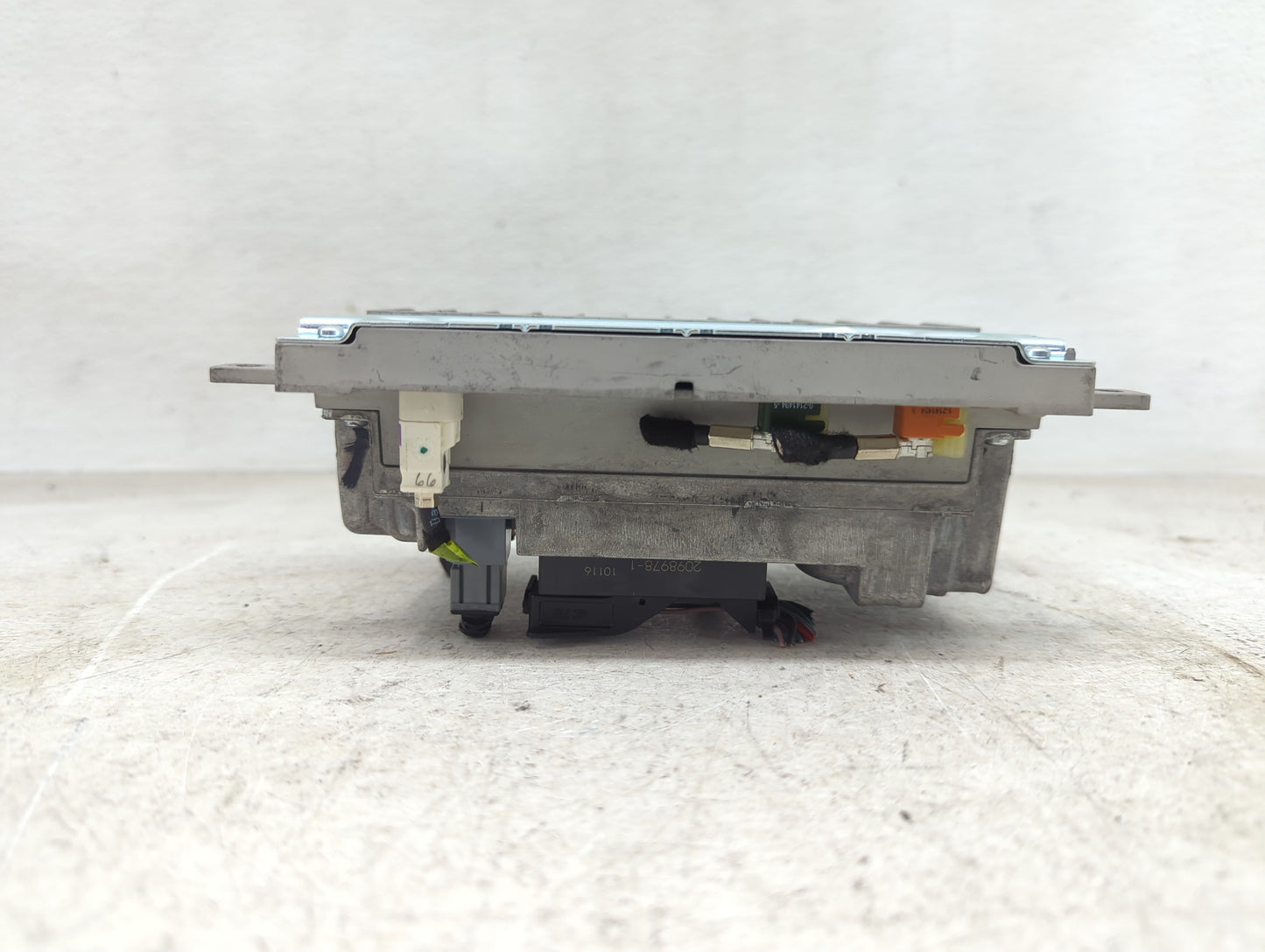 2017-2018 Chrysler Pacifica Radio AM FM Cd Player Receiver Replacement P/N:T00BE141672937 Fits Fits 2017 2018 OEM Used Auto 