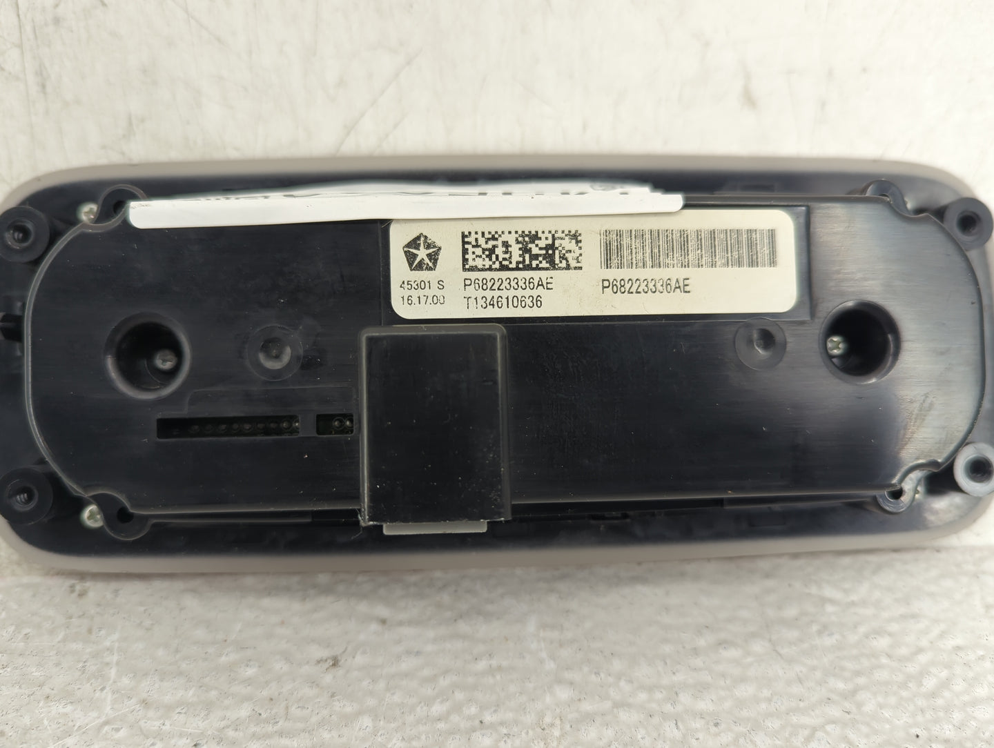 2017 Chrysler Pacifica Climate Control Module Temperature AC/Heater Replacement P/N:P68223336AE Fits OEM Used Auto Parts - O