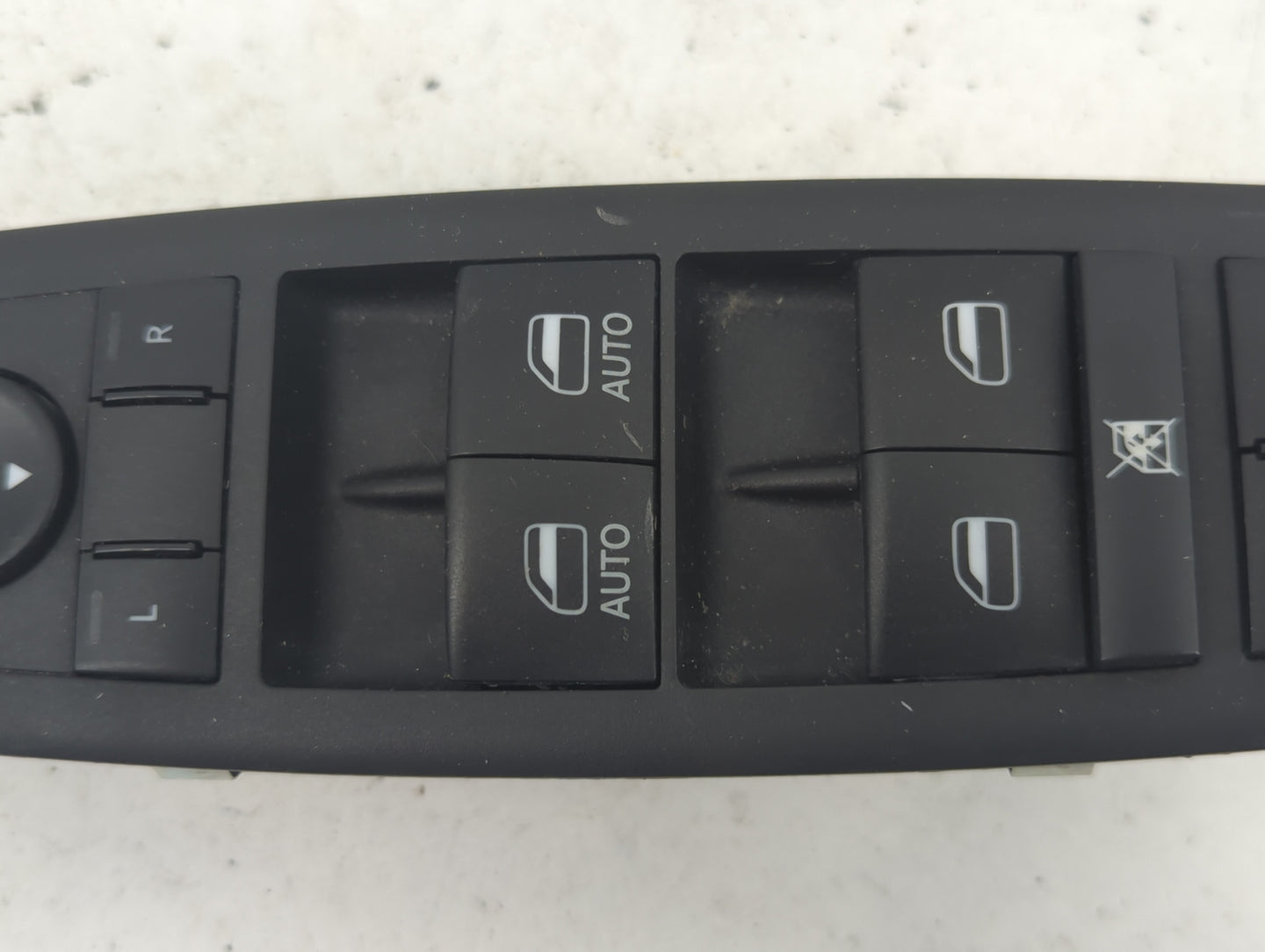 2017-2022 Chrysler Pacifica Master Power Window Switch Replacement Driver Side Left P/N:68234092AC Fits OEM Used Auto Parts 