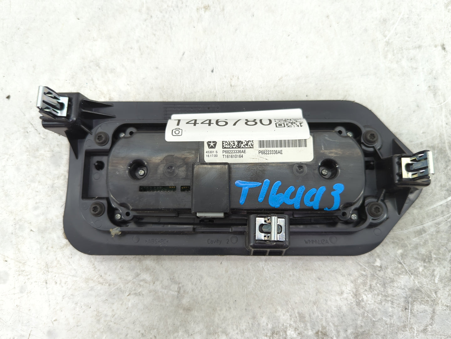 2017 Chrysler Pacifica Climate Control Module Temperature AC/Heater Replacement P/N:P68223336AE Fits OEM Used Auto Parts - O