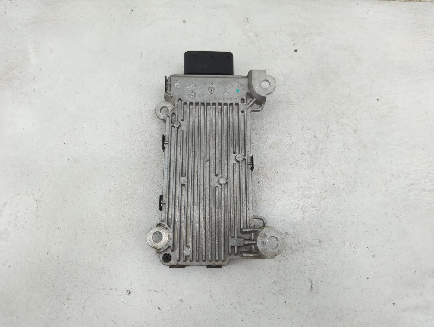 2017-2019 Chrysler Pacifica Transmission Control Module Tcu Tcm - Oemusedautoparts1.com