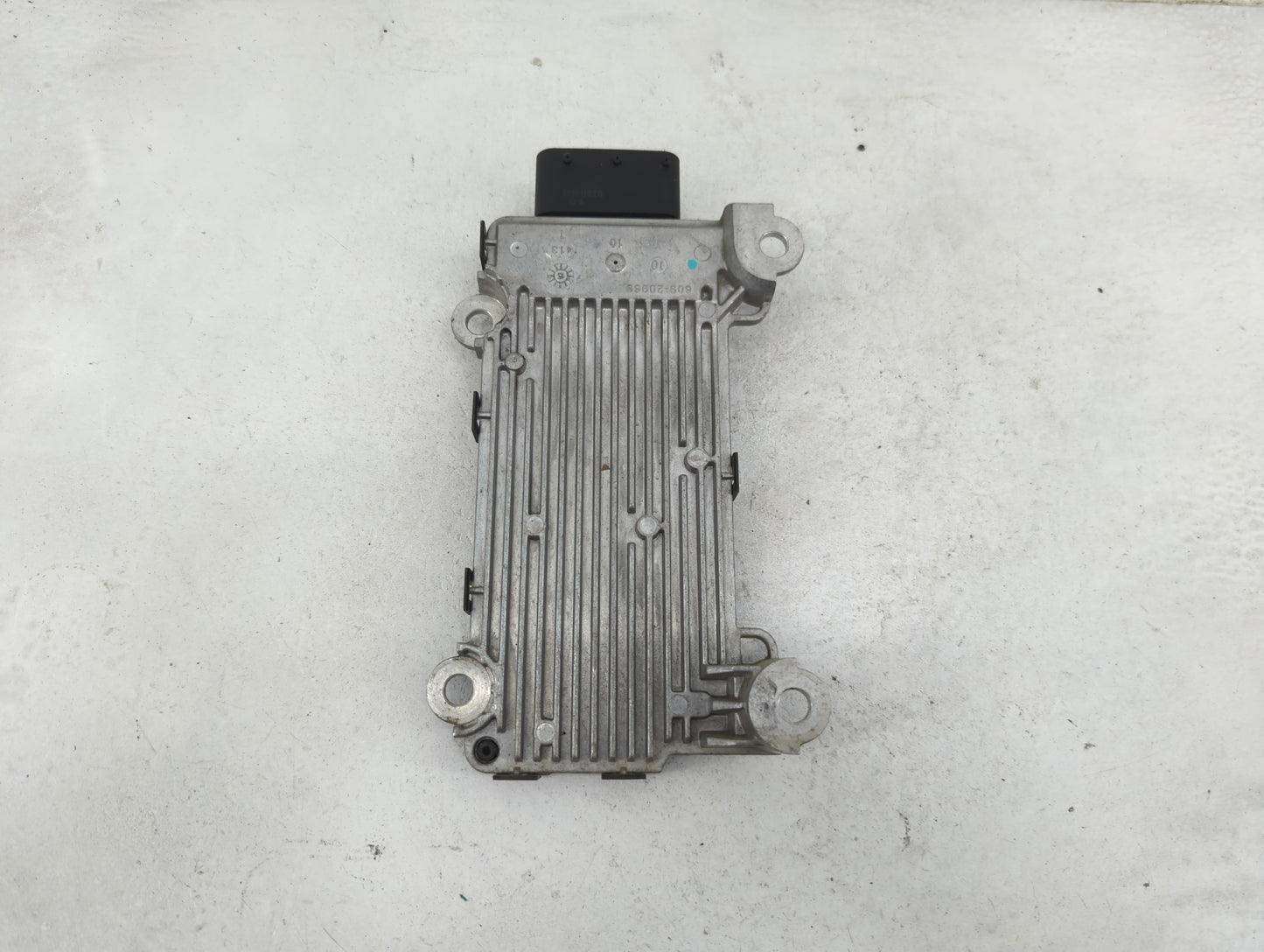 2017-2019 Chrysler Pacifica Transmission Control Module Tcu Tcm - Oemusedautoparts1.com
