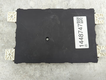 2017-2017 Chrysler Pacifica Body Control Module Bcm Inner Cabin Fuse Box - Oemusedautoparts1.com