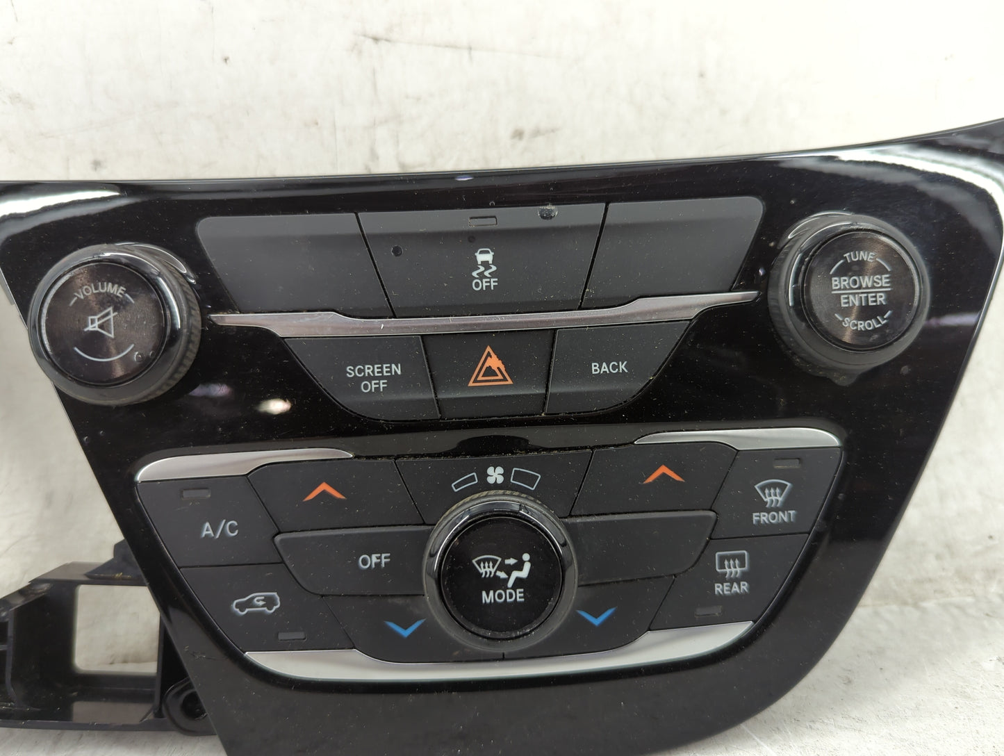 2017 Chrysler Pacifica Climate Control Module Temperature AC/Heater Replacement P/N:P56054991AD Fits OEM Used Auto Parts - O