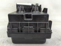2017 Chrysler Pacifica Fusebox Fuse Box Panel Relay Module Fits OEM Used Auto Parts - Oemusedautoparts1.com