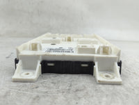 2017-2017 Chrysler Pacifica Body Control Module Bcm Inner Cabin Fuse Box - Oemusedautoparts1.com
