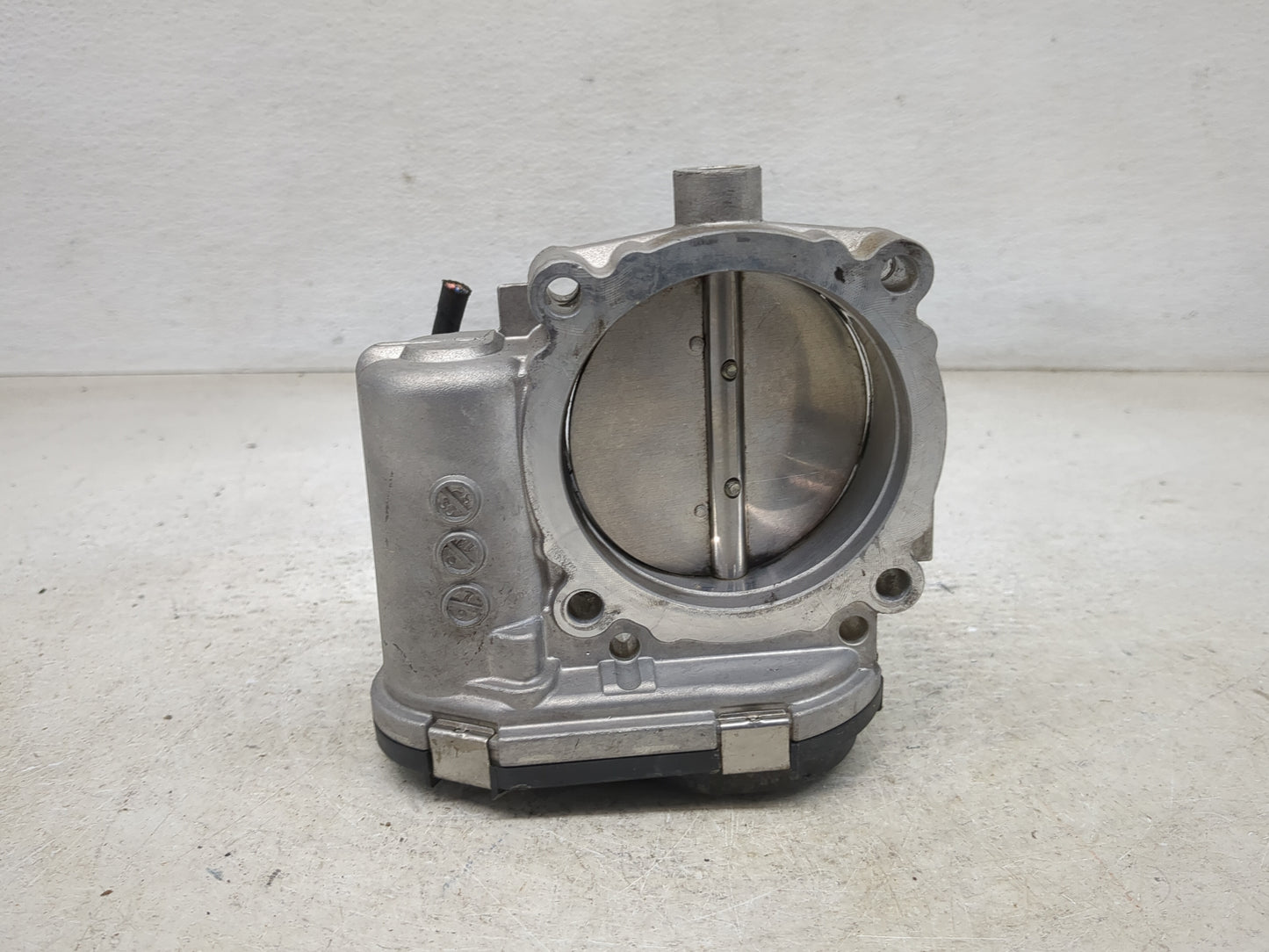 2017-2022 Chrysler Pacifica Throttle Body P/N:05184349AC 0 280 750 570 Fits OEM Used Auto Parts - Oemusedautoparts1.com