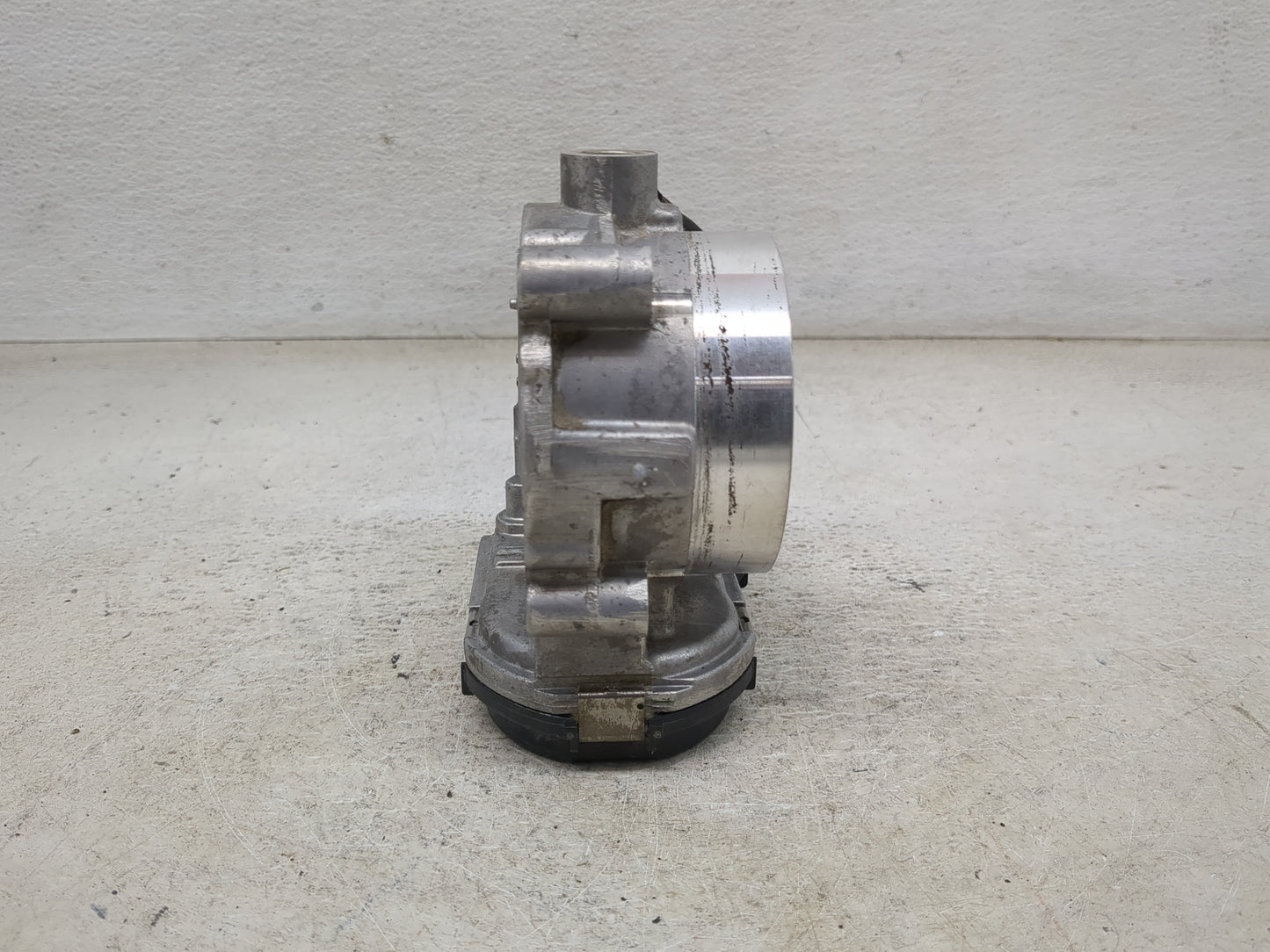 2017-2022 Chrysler Pacifica Throttle Body P/N:0 280 750 570 05184349AC Fits OEM Used Auto Parts - Oemusedautoparts1.com