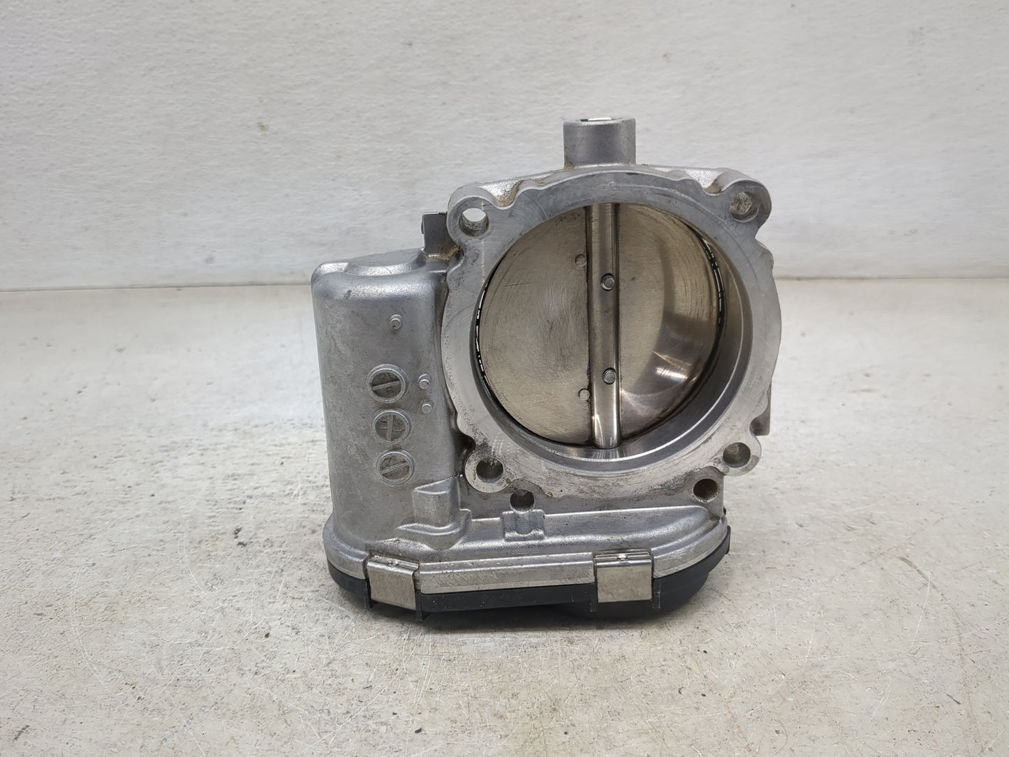 2017-2022 Chrysler Pacifica Throttle Body P/N:0 280 750 570 05184349AC Fits OEM Used Auto Parts - Oemusedautoparts1.com