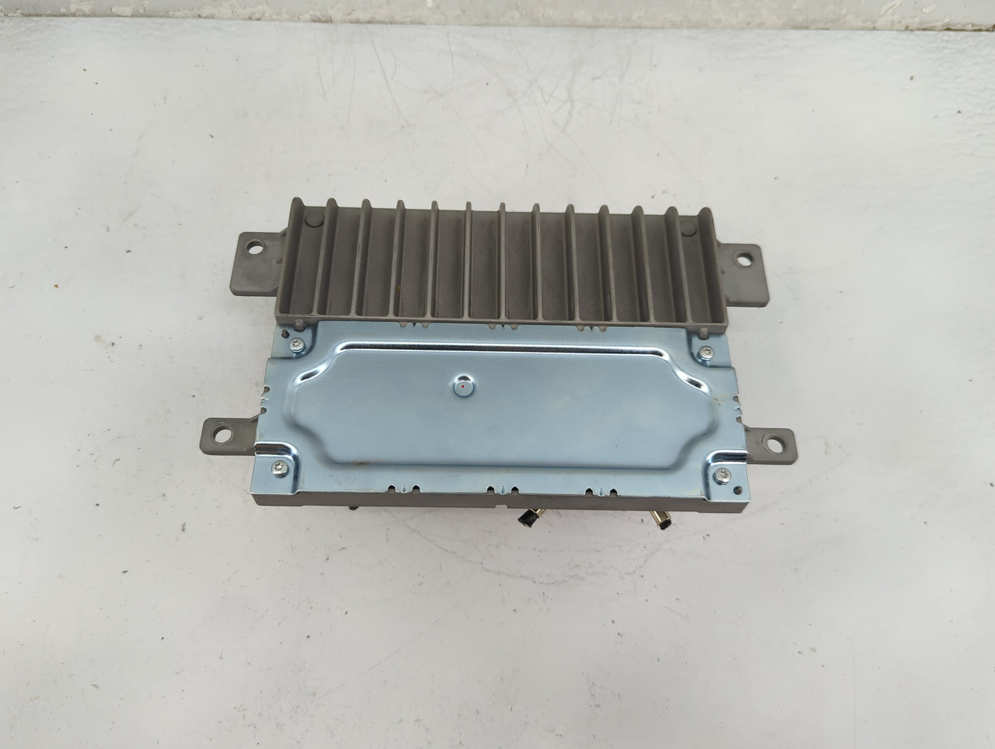 2017-2018 Chrysler Pacifica Radio AM FM Cd Player Receiver Replacement P/N:68232028AM VP3 NA, T00BE122772016 Fits Fits 2017 