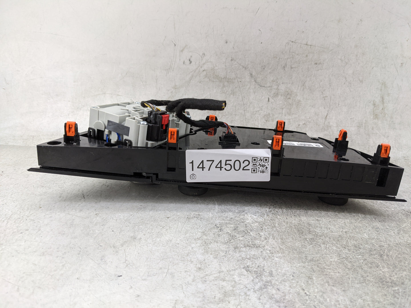 2017 Chrysler Pacifica Climate Control Module Temperature AC/Heater Replacement P/N:P68238874AE Fits OEM Used Auto Parts - O