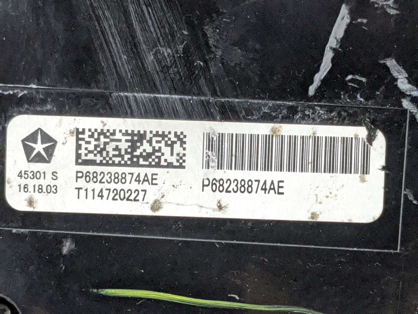 2017 Chrysler Pacifica Climate Control Module Temperature AC/Heater Replacement P/N:P68238874AE Fits OEM Used Auto Parts - O