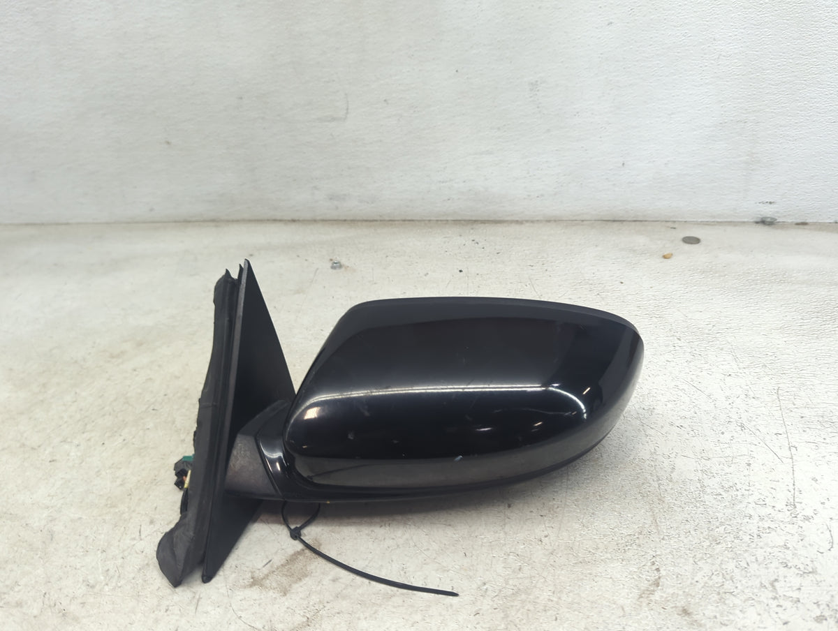 2017 Chrysler Pacifica Driver Side View Mirror - Left Door Mirror OEM Used - Oemusedautoparts1.com