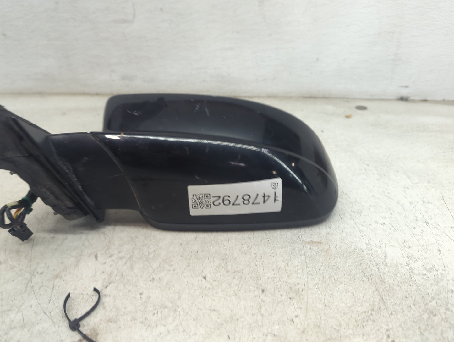 2017 Chrysler Pacifica Driver Side View Mirror - Left Door Mirror OEM Used - Oemusedautoparts1.com