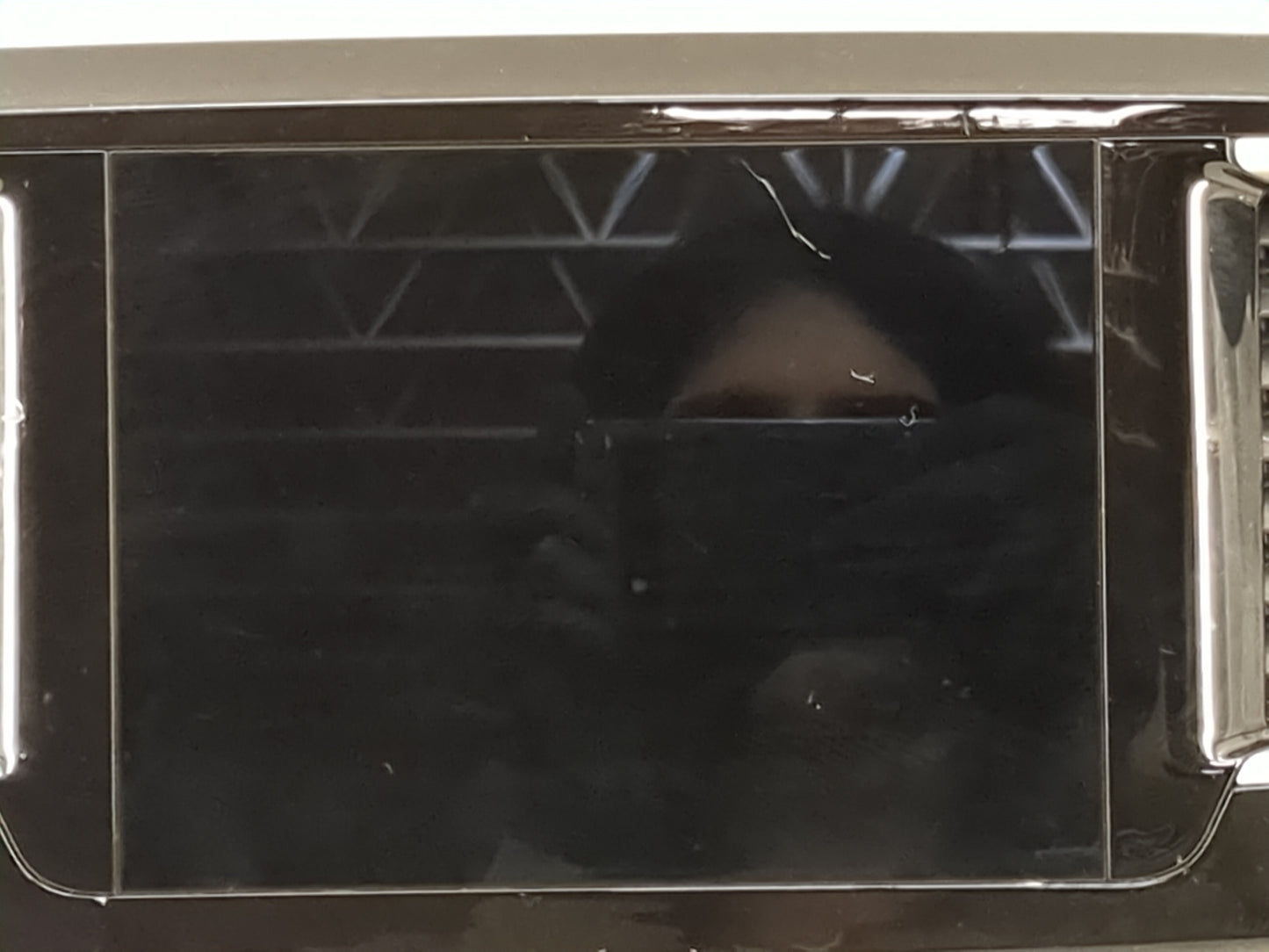 2017-2017 Chrysler Pacifica Information Display Screen 1483078 - Oemusedautoparts1.com