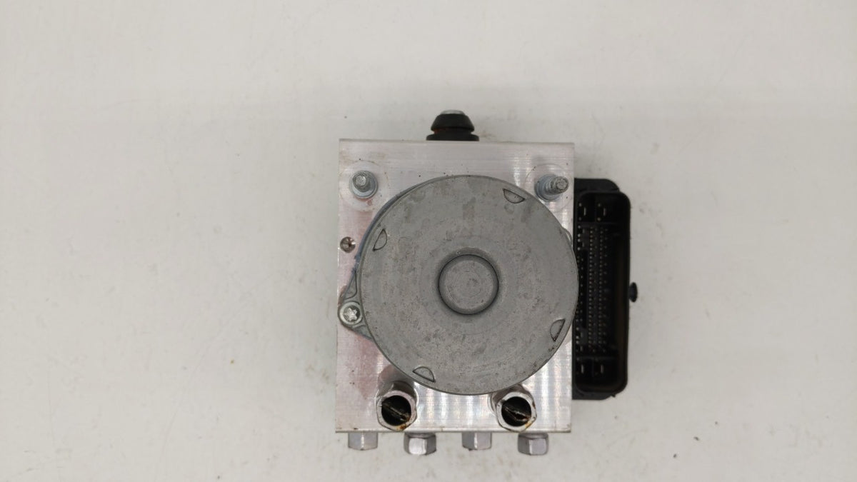 2017-2018 Chrysler Pacifica Anti-Lock Brake ABS Pump Module Actuator OEM P/N:68330875AA 68352226AA Fits Fits 2017 2018 OEM U