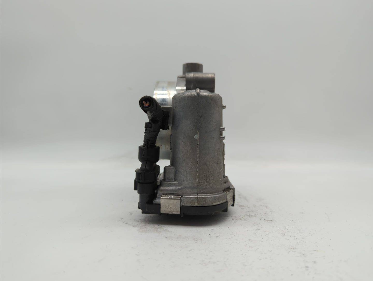 2017 Chrysler Pacifica Throttle Body P/N:05184349AF 05184349AD, 05184349AB Fits Fits 2011 2012 2013 2014 2015 2016 2018 2019