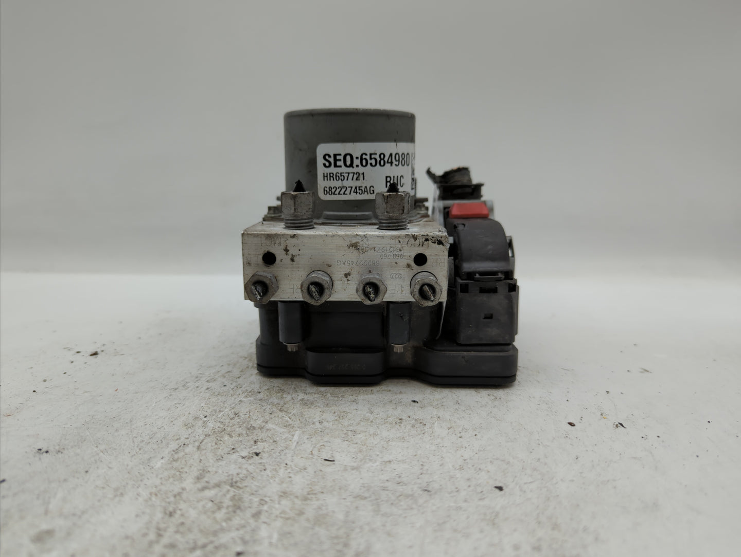 2017 Chrysler Pacifica ABS Pump Control Module Replacement P/N:68330875AA 68352226AA, P68330875AB, 68330875AB, P68222745AG F