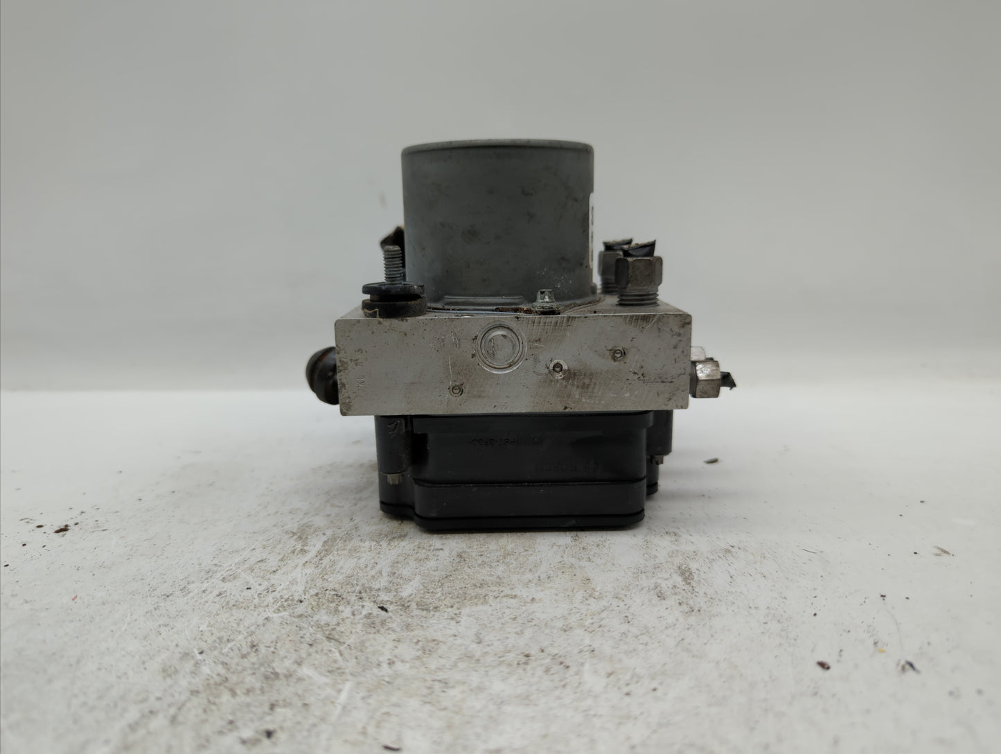2017 Chrysler Pacifica ABS Pump Control Module Replacement P/N:68330875AA 68352226AA, P68330875AB, 68330875AB, P68222745AG F