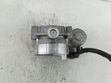 2017 Chrysler Pacifica Throttle Body P/N:05184349AC 05184349AE, 05184349AF Fits Fits 2011 2012 2013 2014 2015 2016 2018 2019 OEM Used Auto Parts