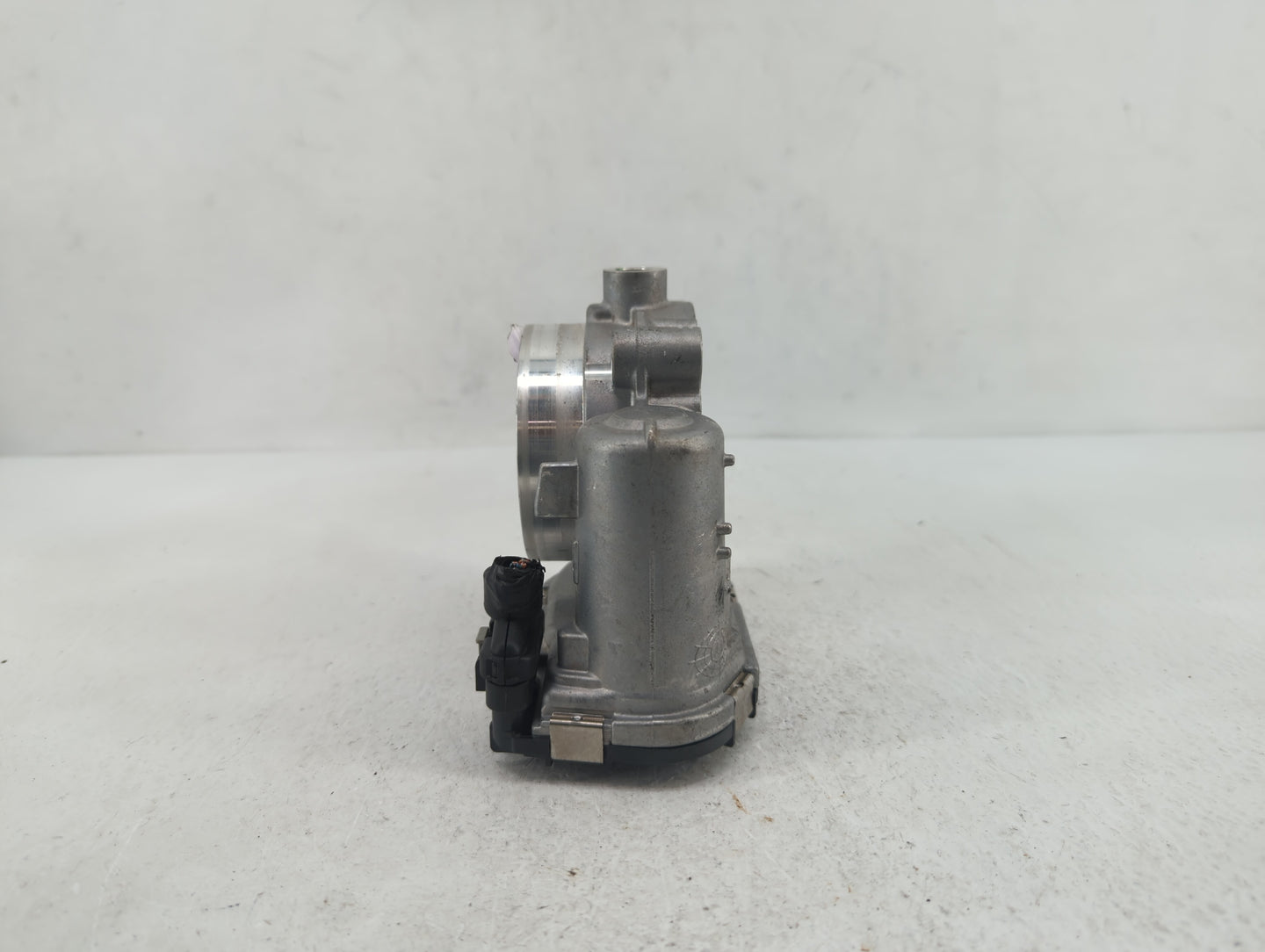 2017 Chrysler Pacifica Throttle Body P/N:05184349AC 05184349AE, 05184349AD Fits Fits 2011 2012 2013 2014 2015 2016 2018 2019