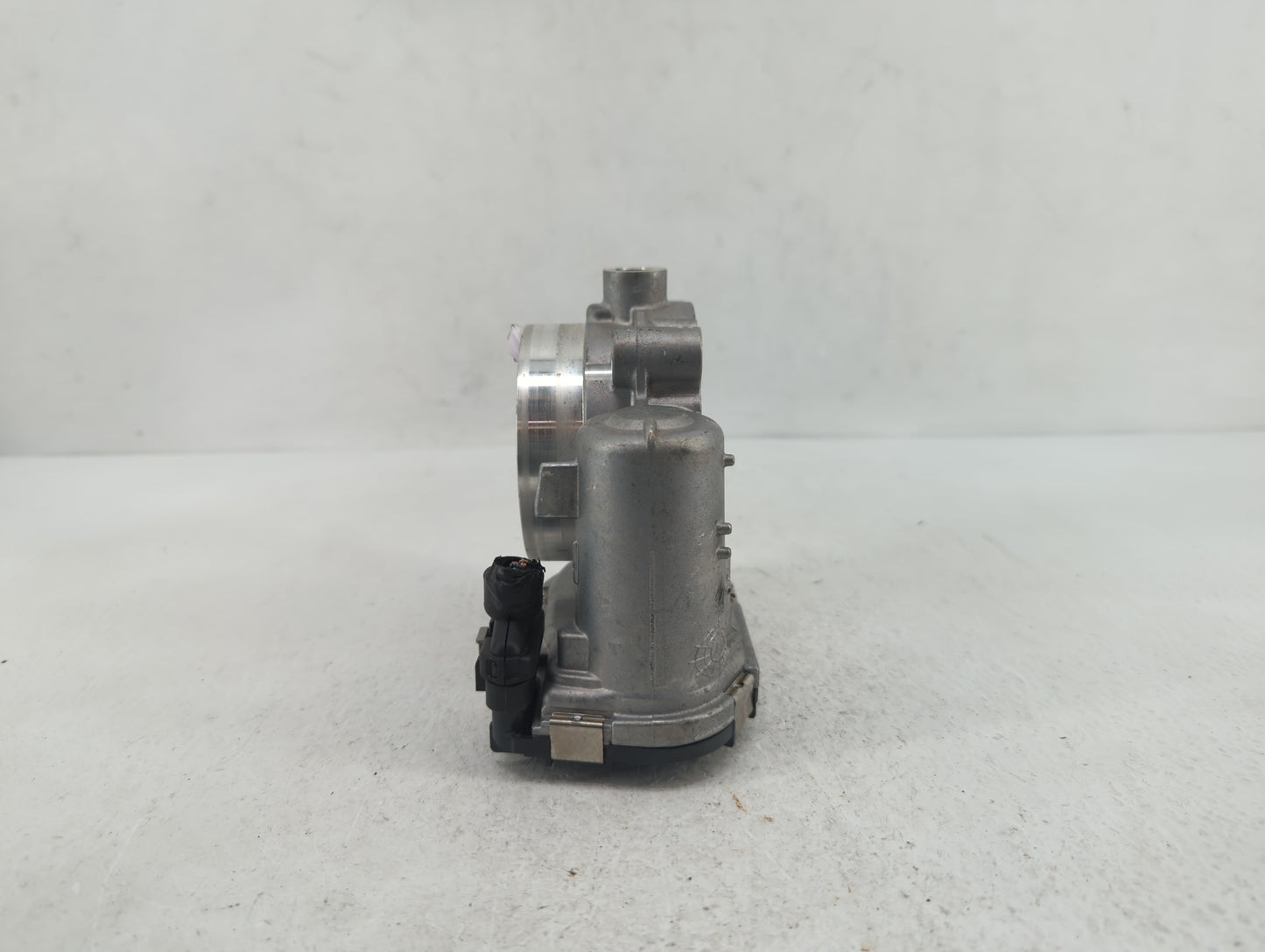 2017 Chrysler Pacifica Throttle Body P/N:05184349AC 05184349AE, 05184349AD Fits Fits 2011 2012 2013 2014 2015 2016 2018 2019