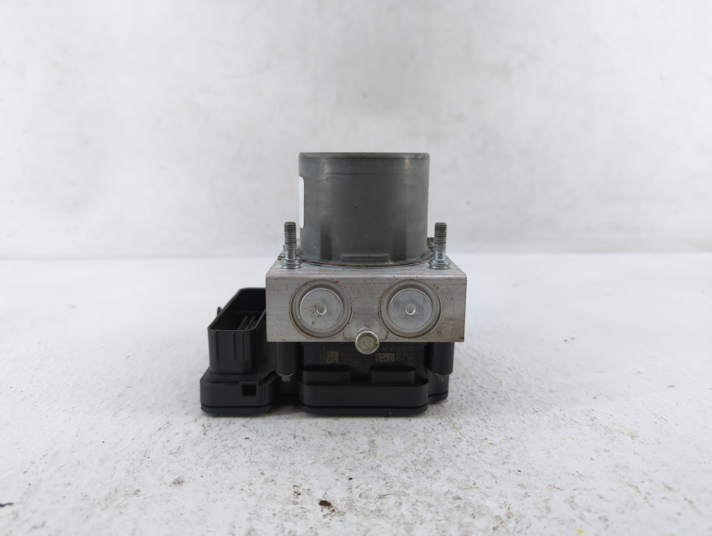 2017-2018 Chrysler Pacifica ABS Pump Control Module Replacement P/N:68330875AA 68352226AA, P68330875AB Fits Fits 2017 2018 O