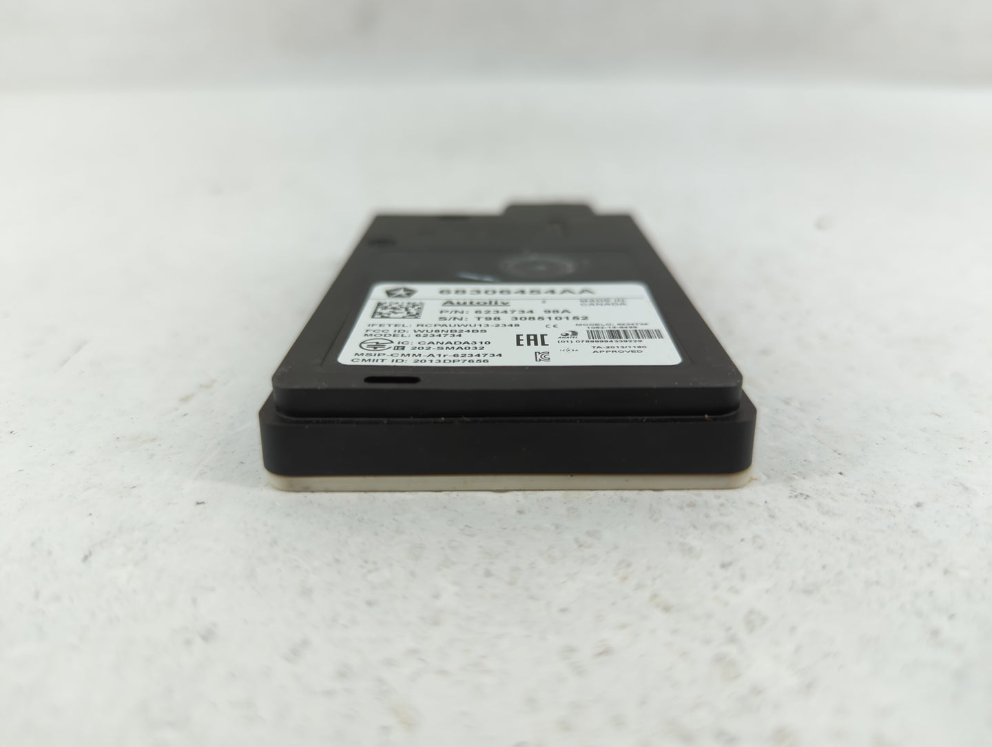 2017 Chrysler Pacifica Chassis Control Module Ccm Bcm Body Control - Oemusedautoparts1.com