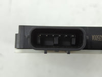 2017 Chrysler Pacifica Chassis Control Module Ccm Bcm Body Control - Oemusedautoparts1.com
