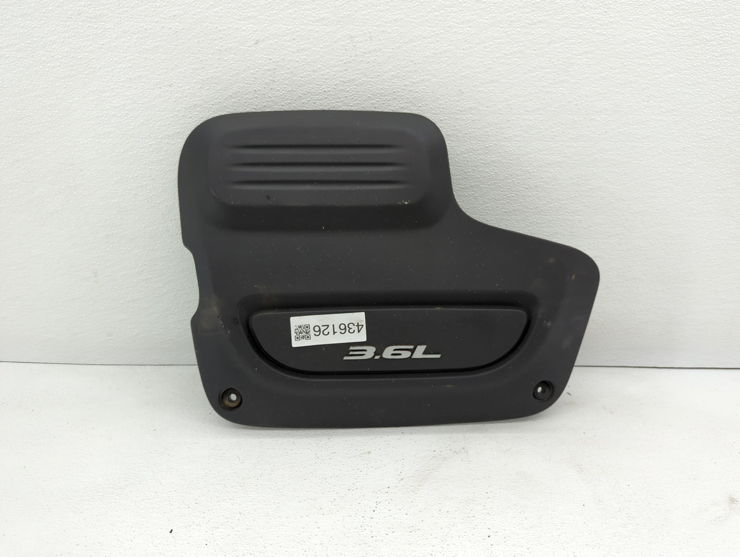 2017 Chrysler Pacifica Engine Cover - Oemusedautoparts1.com