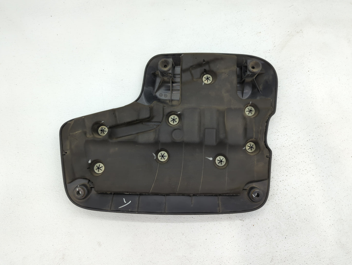 2017 Chrysler Pacifica Engine Cover - Oemusedautoparts1.com