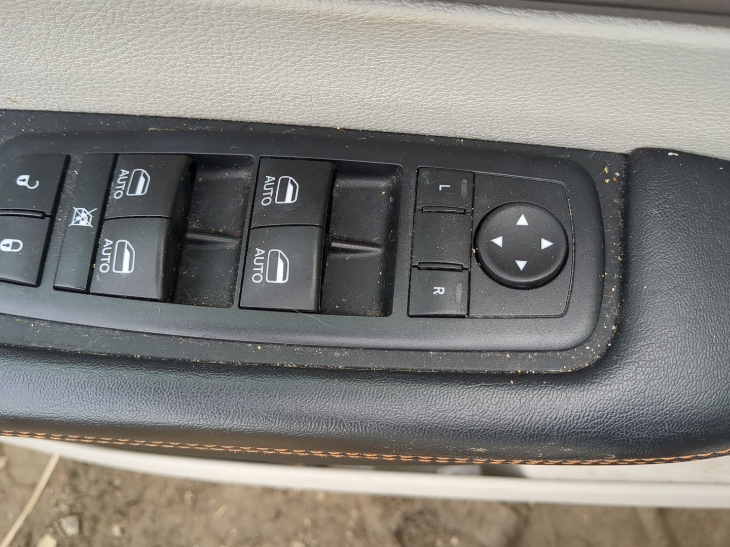 2017-2022 Chrysler Pacifica Master Power Window Switch Replacement Driver Side Left Fits Fits 2017 2018 2019 2020 2021 2022 