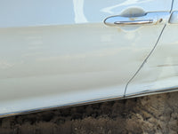 2017-2022 Chrysler Pacifica Driver Front Door Oem - Oemusedautoparts1.com