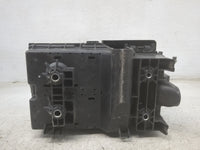 2017 Chrysler Pacifica Fusebox Fuse Box Panel Relay Module Fits OEM Used Auto Parts - Oemusedautoparts1.com