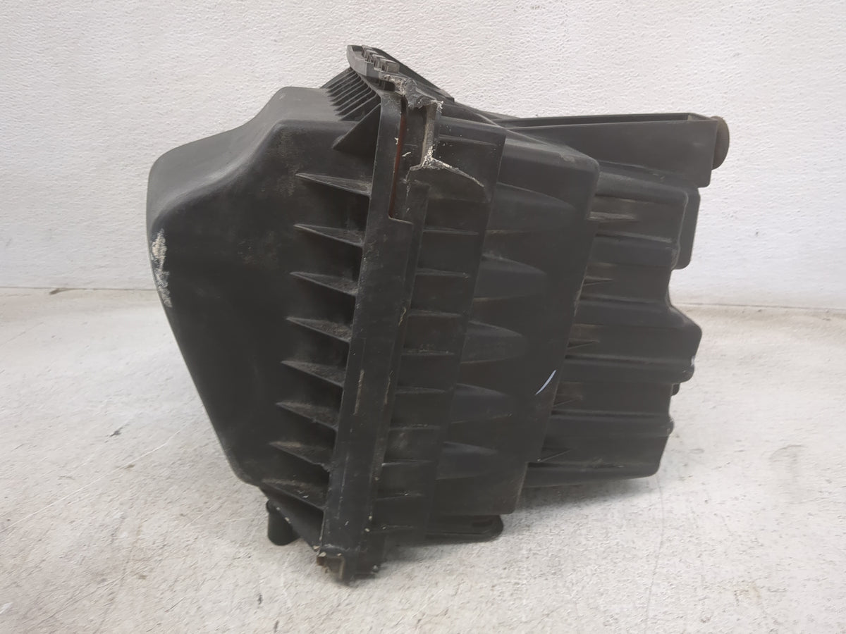 2017 Chrysler Pacifica Air Cleaner Intake Duct Hose Tube 5028644 - Oemusedautoparts1.com