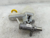 2017-2022 Chrysler Pacifica Brake Master Cylinder 5028667 - Oemusedautoparts1.com