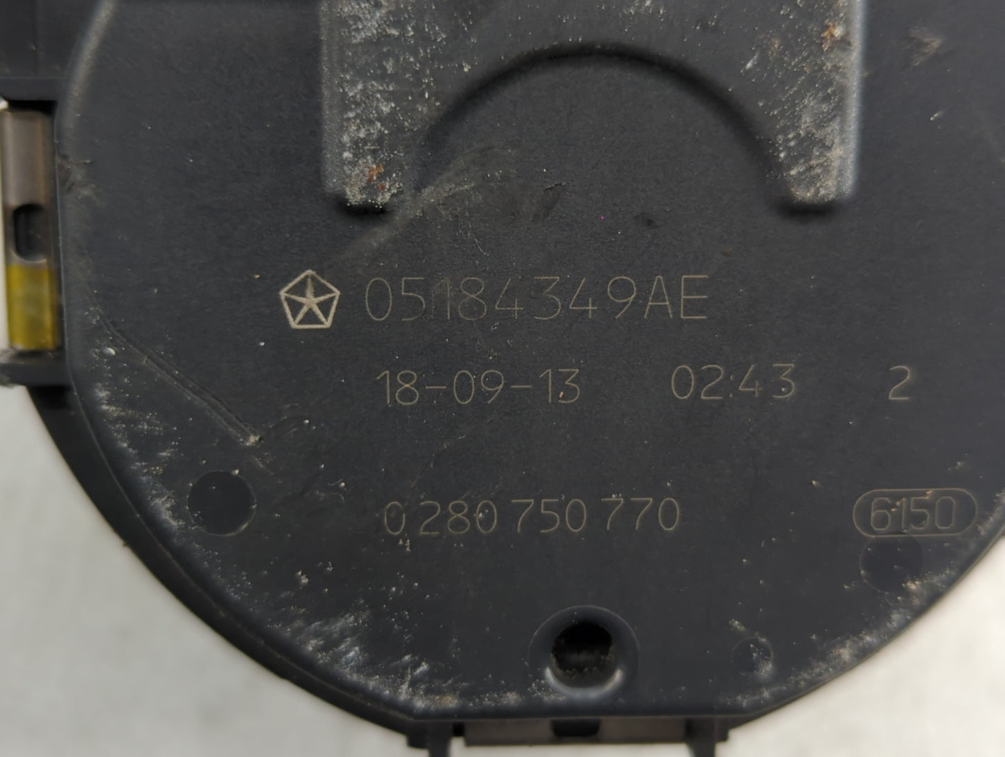2017-2022 Chrysler Pacifica Throttle Body P/N:05184349AE 05184349AC Fits OEM Used Auto Parts - Oemusedautoparts1.com